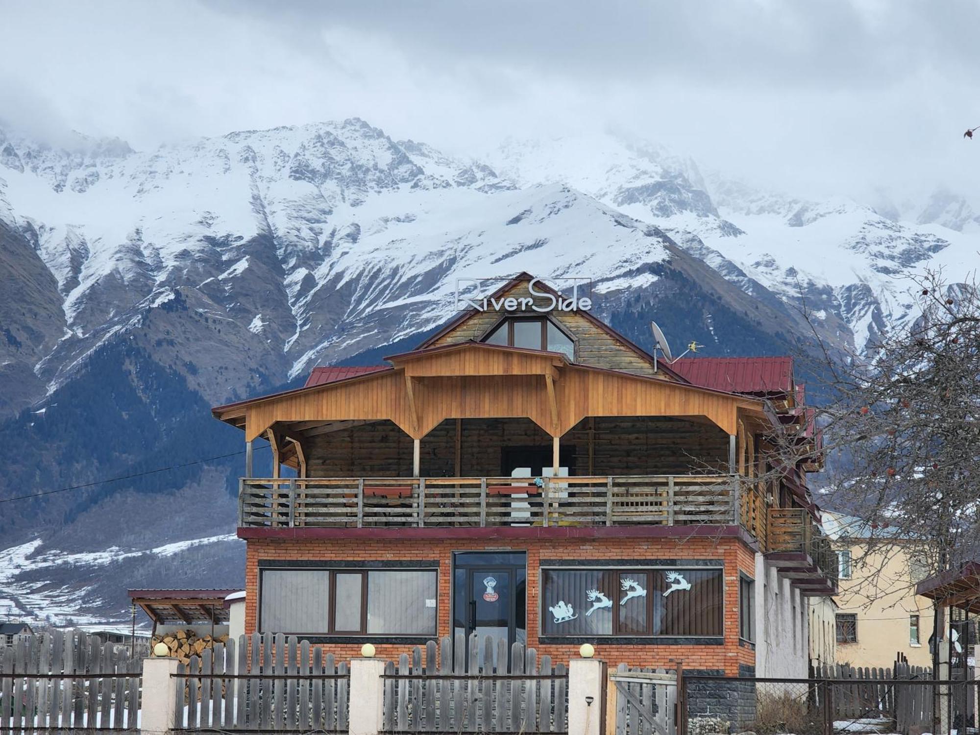 Hotel "Riverside Mestia" Exterior foto